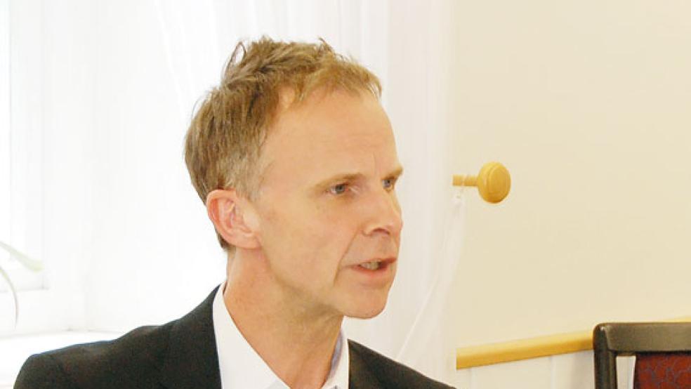 Hermann Welp stellte das Angebot der Kreisverwaltung vor. © Archivfoto: Hoegen