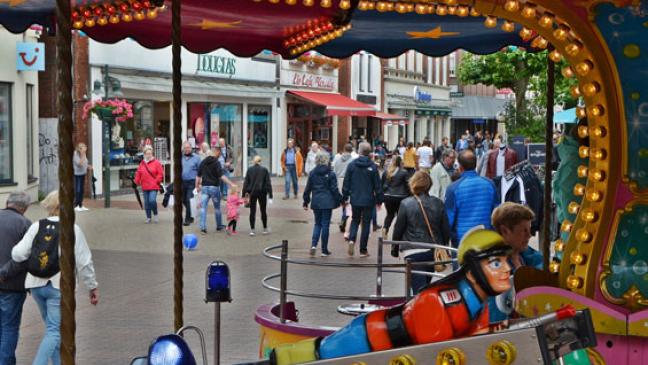 Verkaufsoffener Sonntag bleibt Streitfall