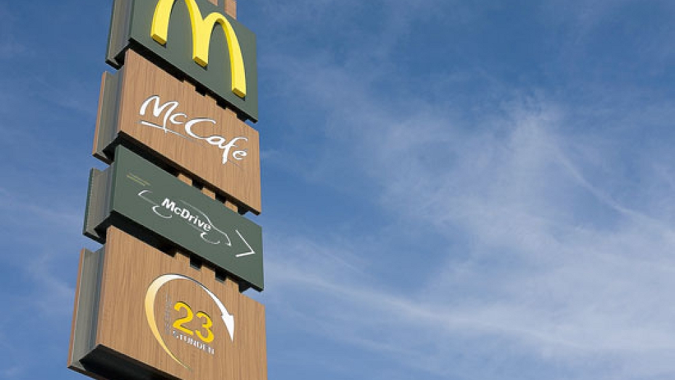 Die Planungen für ein Schnellrestaurant von »McDonald’s« und eine Aral-Tankstelle in Bunde gehen voran. © Symbolfoto: Pixabay