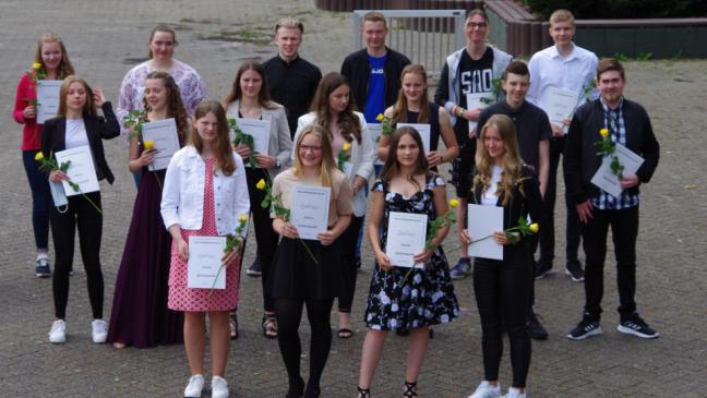 31 Schülerinnen und Schüler entlassen
