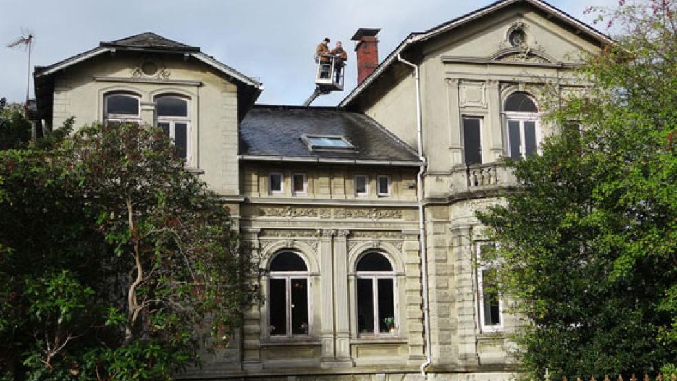 Dieser alten Stadtvilla in Varel soll neues Leben eingehaucht werden. Der Monumentendienst hilft dabei. © Archivfoto: Monumentendienst