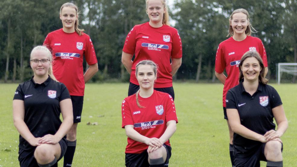 Neu im Team: Fenna Borde (stehend von links), Charlotte Engels und Diandra Röben sowie (kniend von links) Tjalda Sangen, Lisa Schlegel und Carina Schoone. Es fehlt Julia Bohlen. © Foto: privat