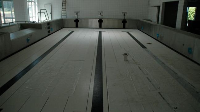 Land hilft bei teurer Reparatur des Hallenbades