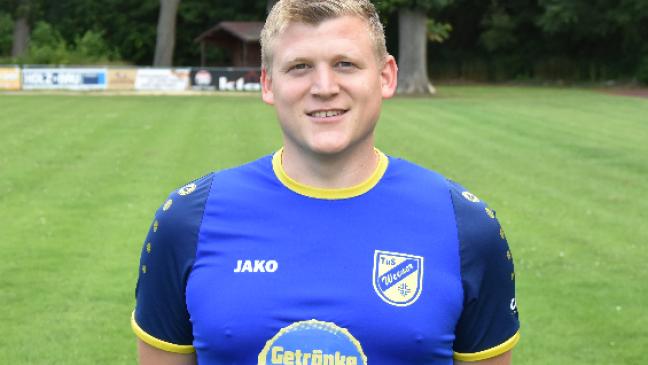 Weeneraner Kicker wechselt zu Frisia Loga