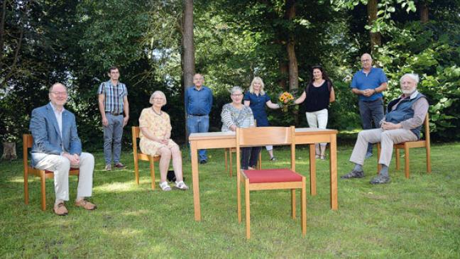 Neues Möbel für Gemeindehaus Holtgaste