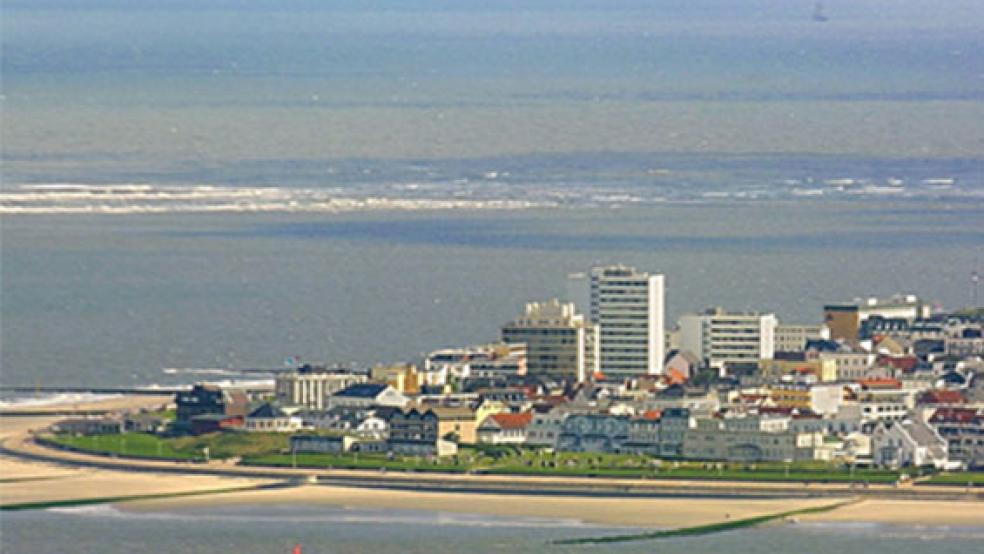 Ein schrecklicher Fund: Auf Norderney ist am Montagabend ein lebloser Mann aus dem Wasser gezogen worden. © Foto: RZ-Archiv