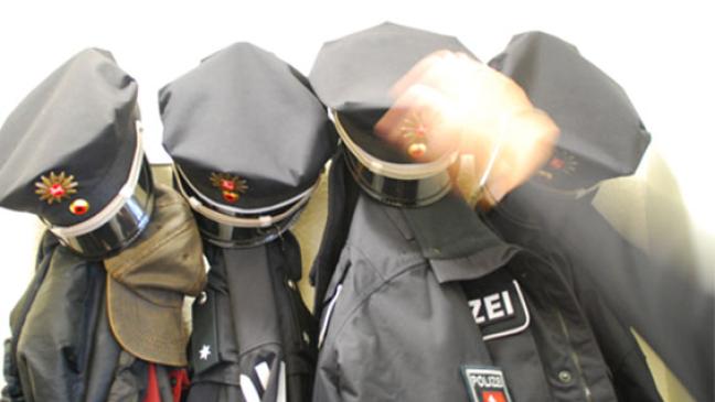 Mit Spielzeugpistole Leute verschreckt