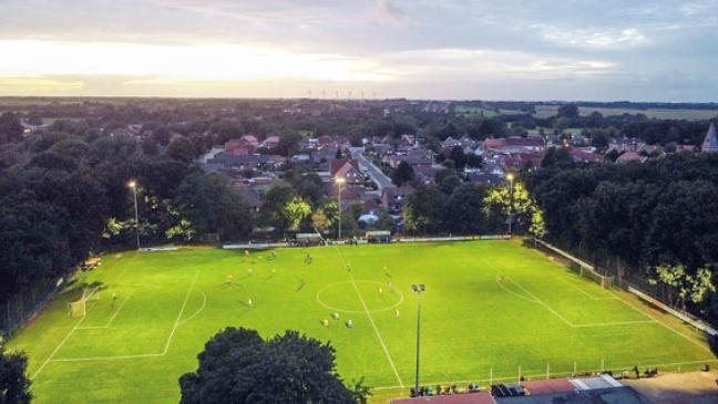 Platz der Sportfreunde erstrahlt in neuem Glanz