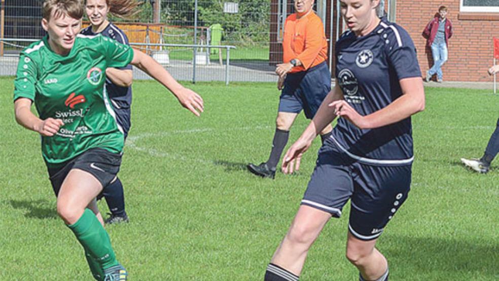 SG-Mittelfeldspielerin Aina Ibelings (links) machte gegen Schwerinsdorf ein sehr gutes Spiel. © Foto: Ammermann