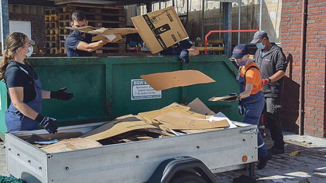 Jugendfeuerwehr sammelte Altpapier auch in Möhlenwarf