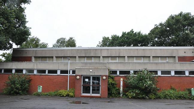 Landrat schlägt  Neubau vor