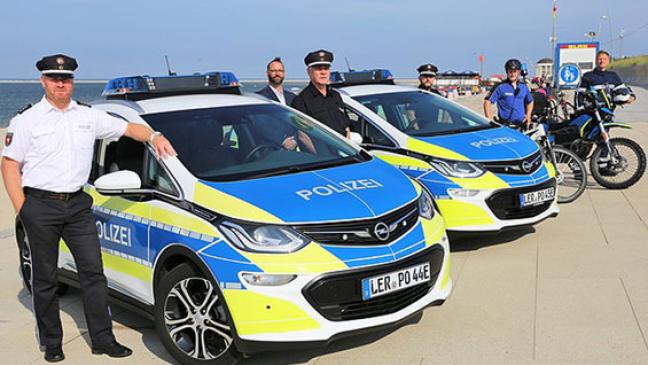 Zwei neue E-Autos für Polizei auf Borkum