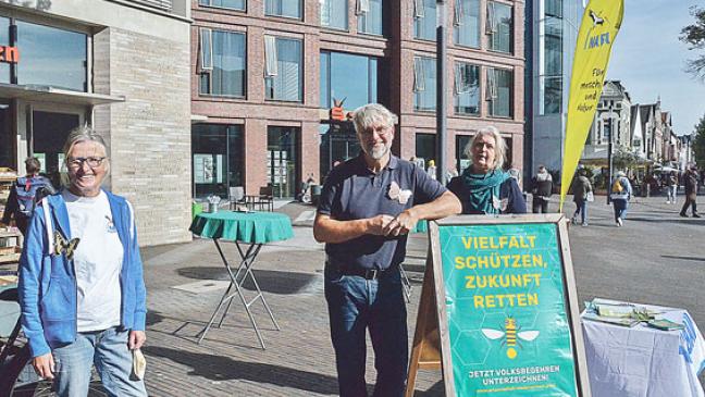 Unterschriften für mehr  Artenvielfalt