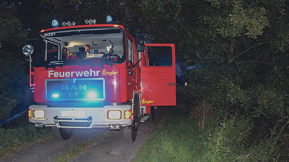 Die Feuerwehr war gestern Abend in Weener an der Tannenhofstraße im Einsatz.  © Foto: Rand (Feuerwehr) 