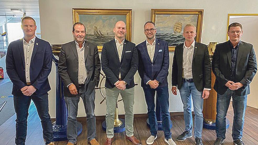 Die neue Spitze: (im Bild von links) Martin Kruithoff, Bengt Fischer, Peter Goldsweer, Frank Fischer, Robert Strehlau und Wilhelm Hippen. © Foto: privat