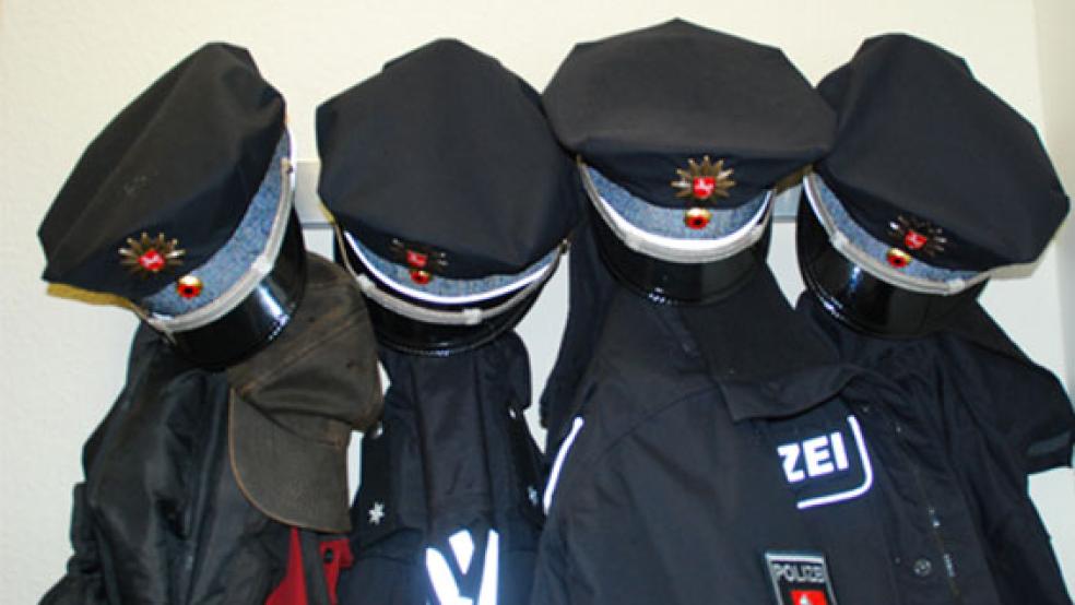 Die Polizei leitete Strafverfahren gegen den sturzbetrunkenen Autofahrer ein. © Foto: Hanken