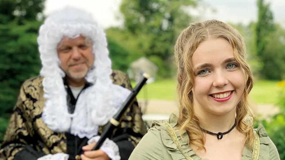 Marie Wienroth und Hajo Wienroth treten am Mittwoch bei der musikalischen Andacht in der Georgskirche auf. Dort werden sie allerdings normale Kleidung tragen. © Foto: privat