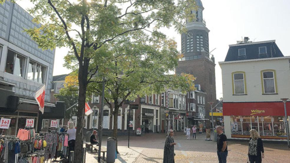 Blick in die Winschoter Fußgängerzone Richtung Torenstraat an einem gewöhnlichen Wochentag. © Foto: Kuper