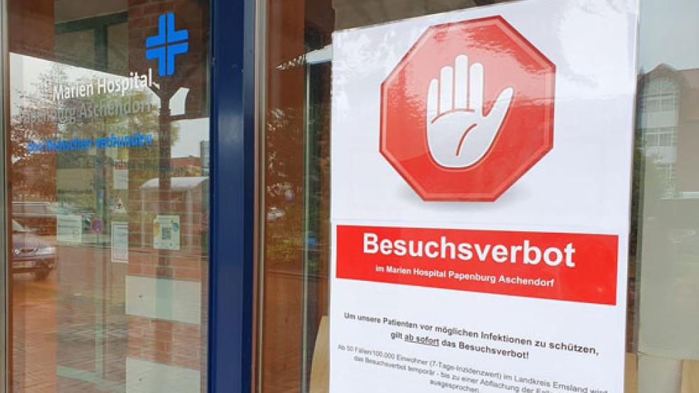Im Marien-Hospital in Papenburg gilt nun ein vorläufiges Besuchsverbot. Nur Notfälle, Angehörige von Patienten auf der Intensivstation, Eltern von Kindern auf der Kinderstation und Väter auf der Wochenstation erhalten nach Rücksprache noch einen Zutritt. © Foto: Marien-Hospital