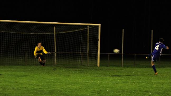 Möhlenwarf II gewinnt Pokal-Krimi