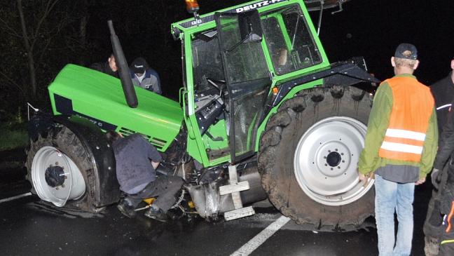 Trecker bricht auseinander