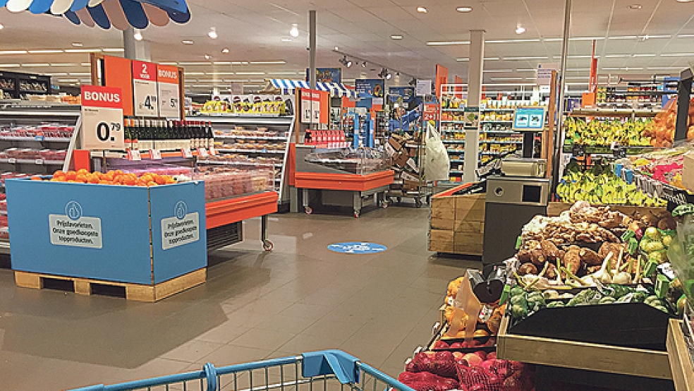 Beim Einkaufen in niederländischen Supermärkten soll ab sofort eine »Maskenpflicht« gelten. © Foto: Kuper