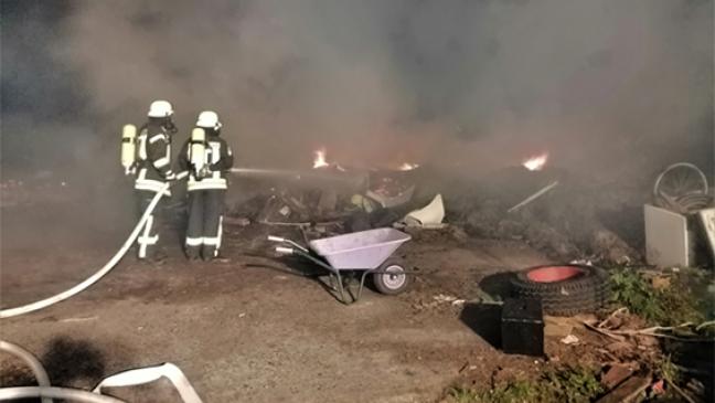 Flammen bedrohten Wohnhaus