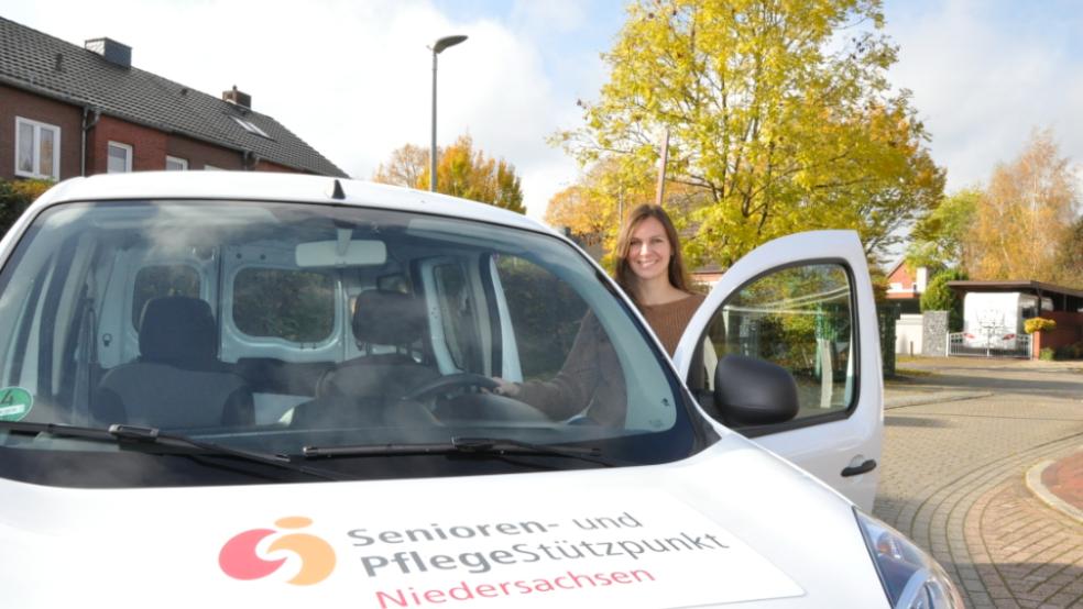 Imke Bonte aus Tichelwarf bietet in Corona-Zeiten auch Hausbesuche im ganzen Rheiderland an. © Foto: Boelmann