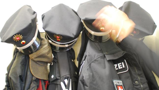 Betrüger geben sich als Polizisten aus