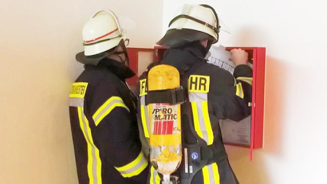 Wasserdampf löst offenbar Alarm aus