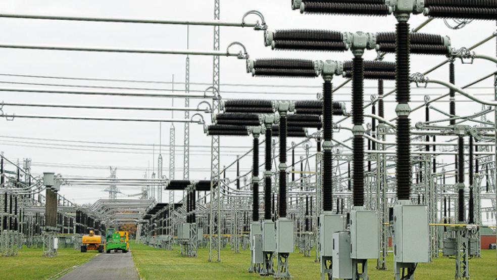 Energiedrehscheibe im Rheiderland: Das Umspannwerk in Diele. © Foto: Hoegen