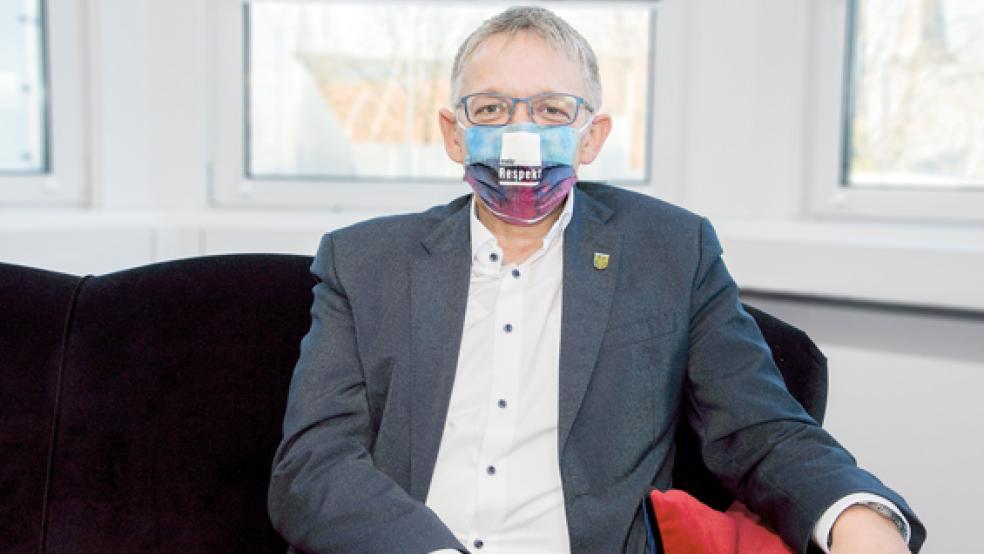 »Aurich zeigt Gesicht«: Auch Landrat Olaf Meinen wirbt für mehr Respekt.  © Fotos: privat
