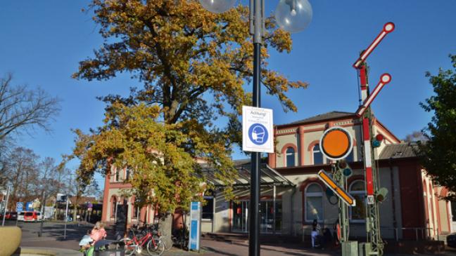 Maske am Hafen Ditzum jetzt Pflicht