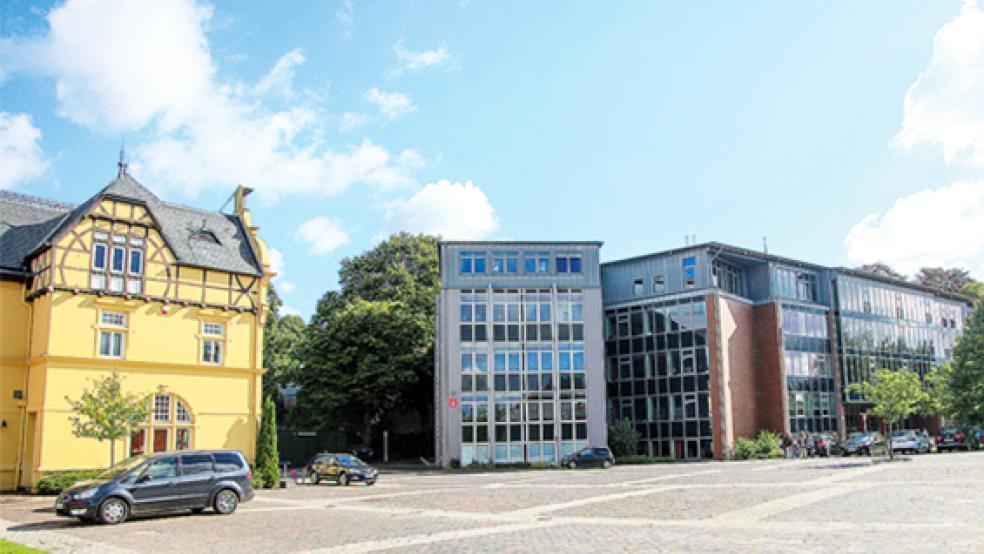 Auch am Ulricianum in Aurich sind mehrere Coronafälle bekannt. © Foto: Recke