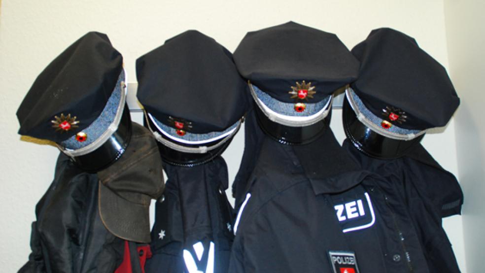 Die drei toten Katzen, die eine Spaziergängerin am Sielweg in Bunde entdeckt hat, sind gewaltsam zu Tode gekommen. Die Polizei bittet um Hinweise. © Foto: Hanken