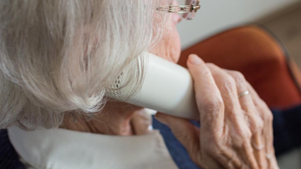 Bei Anruf Betrug: Mit Gewinnversprechen versuchen Betrüger derzeit, an die Codes von Bezahlkarten zu kommen. Diese Codes sollen angeblich die Gebühren für die Auszahlung hoher Gewinnsummen decken. © Foto: Pixabay