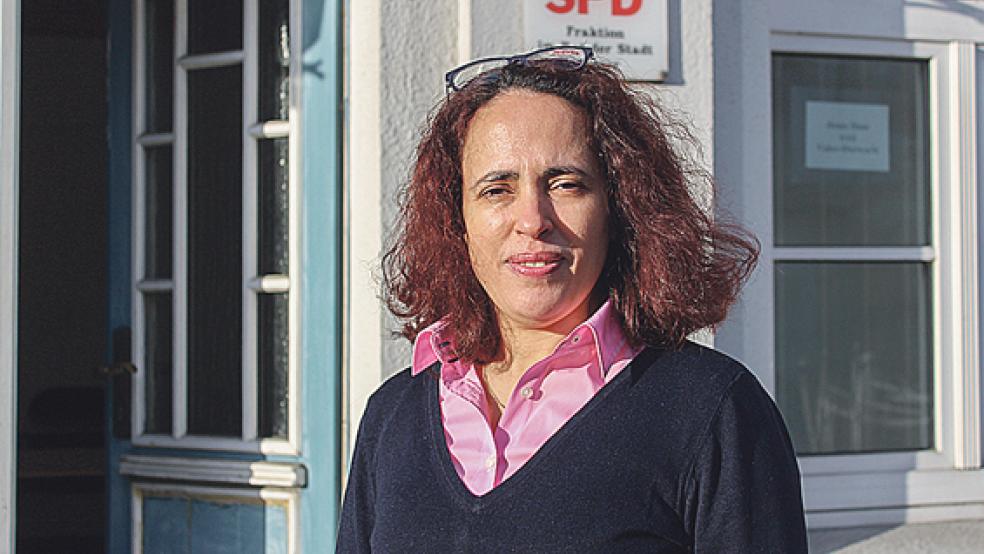 Naima Michel gehört zum Vorstand der SPD-Ortsgruppe Weener. Bei den nächsten Wahlen möchte sie für den Kreistag und den Weeneraner Stadtrat kandidieren.  © Foto: Berents