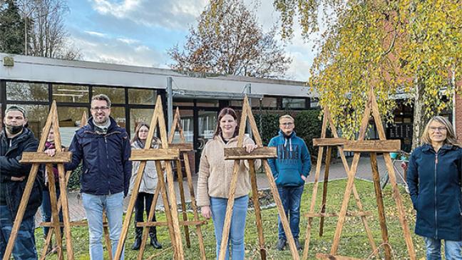 Neue Staffeleien aus Holz