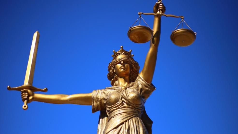 Der Bundesgerichtshofs hat ein Urteil des Landgerichts Aurich minimal verändert. Das Strafmaß des 60-jährigen Moormerländers, der wegen Vergewaltigung verurteilt wurde, blieb jedoch unverändert.  © Foto: pixabay