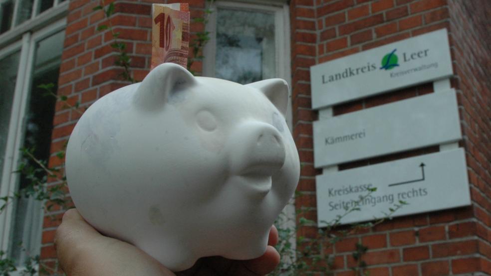 Über den Umweg der Kreisumlage profitiert auch der Landkreis Leer vom kommunalen Finanzausgleich. © Foto: Szyska
