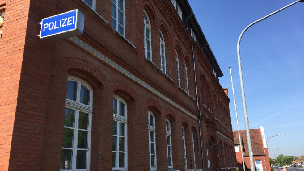 Bei einem Unfall ist ein 39-jähriger Autofahrer in Papenburg leicht verletzt worden. © RZ-Archiv