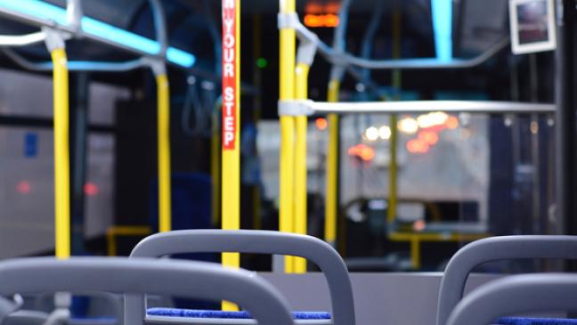 Busse fahren abends eine Stunde länger