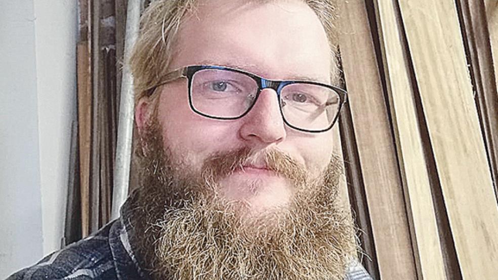 Der Ditzumer Bootsbauer Sönke Rennies ist zweiter Bundessieger geworden.  © Foto: HWK