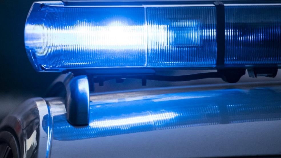 Bei der angeordneten Blutprobe leistet der Groninger Widerstand gegen die eingesetzten Polizeivollzugsbeamten. © Foto: Pixabay
