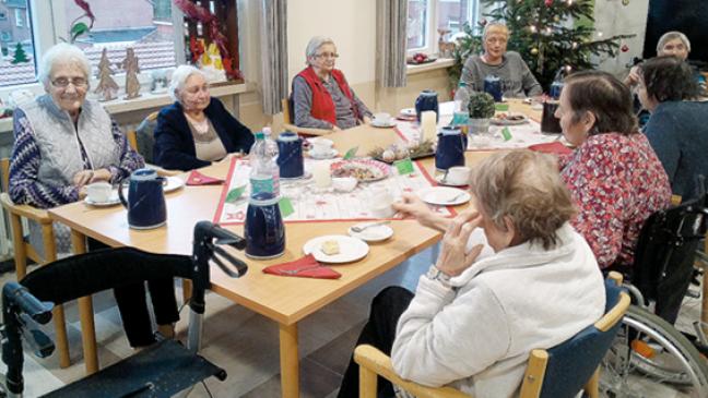 Weihnachtsfeier der Wohnbereiche im Altenzentrum