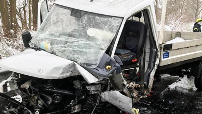 Drei Verletzte bei Schneeunfall auf B 70