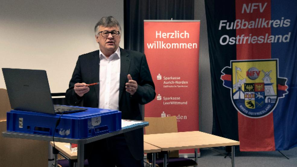 Winfried Neumann wurde am Dienstagabend als Vorsitzender des NFV-Kreises Ostfriesland wiedergewählt.  © Foto: NFV-Kreis Ostfriesland