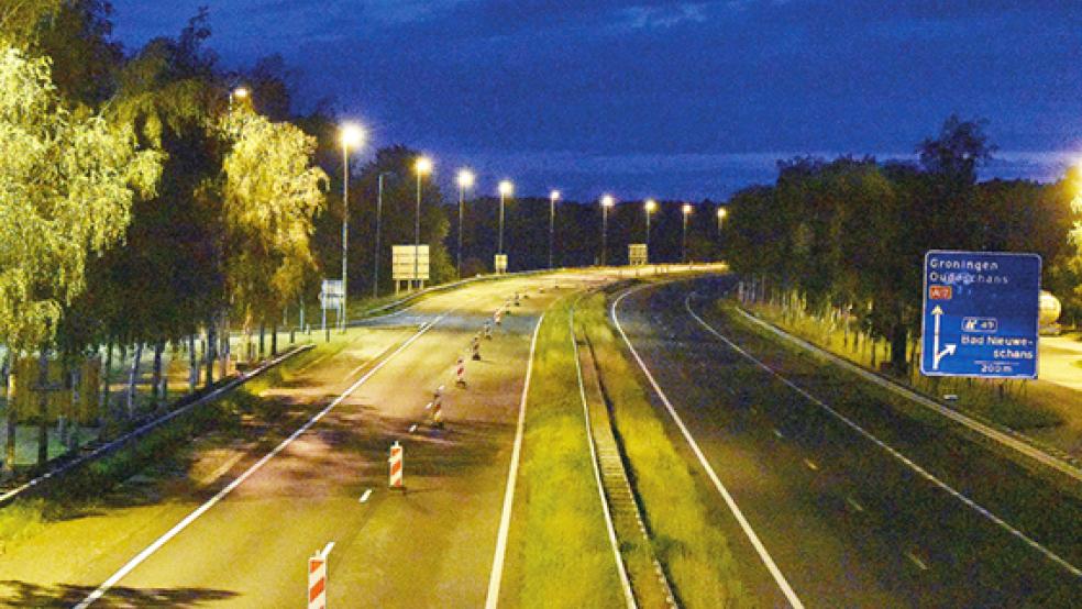 Durch die Ausgangssperre wird es vermutlich auch weniger Verkehr am Grenzübergang bei Bunde geben.  © Foto: Kuper