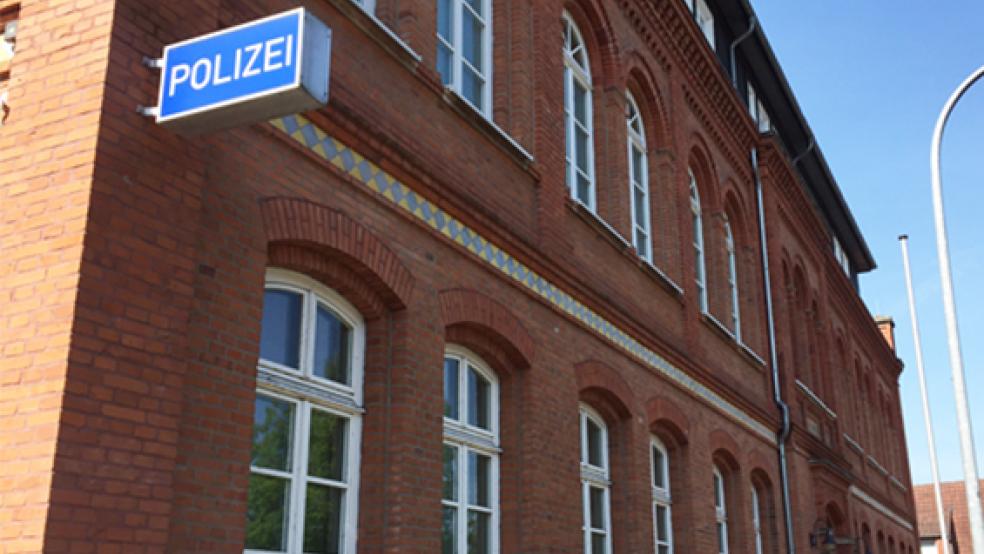 Eine renitente Frau, die mit Messern bewaffnet war, hielt die Polizei Papenburg heute in Atem. © Foto: RZ-Archiv