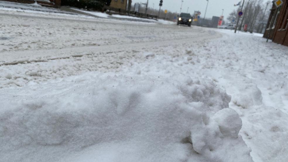 Schnee und Eis werden auch morgen die Region im Griff haben. Deshalb wird es im Kreis Leer einen Schulausfall geben. © Hanken